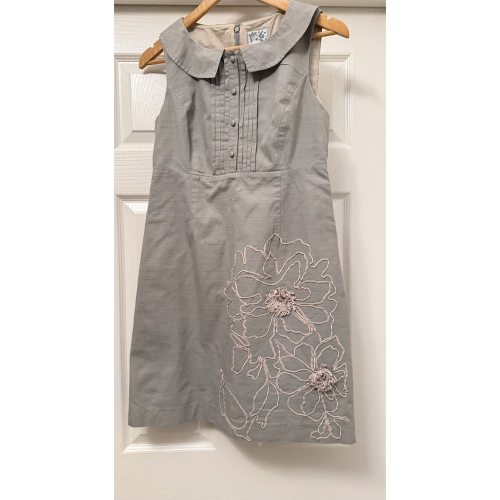 Tabitha Sheath Dress Women 8 Grey Peter Pan Collar Pintuck Floral Embroidered